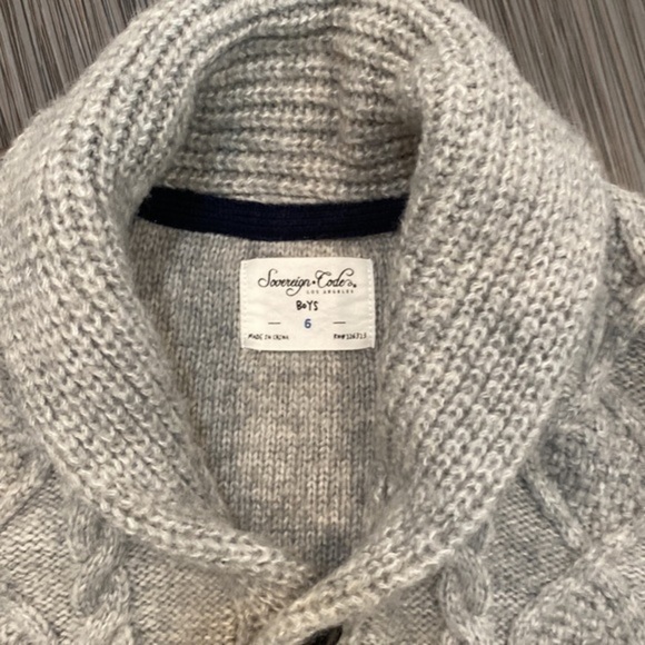 Sovereign code button up sweater - Picture 2 of 3